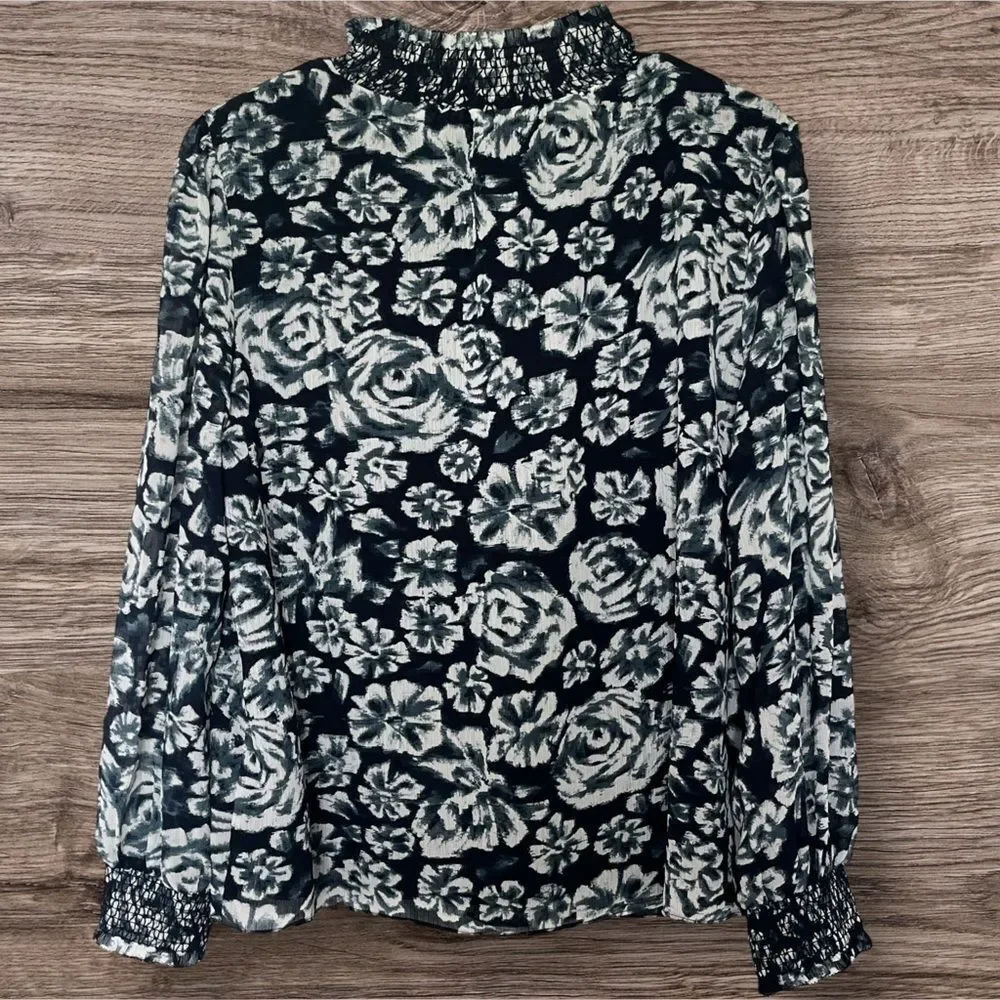 WOMENS J. CREW NAVY SHADED FLORAL CRINKLE CHIFFON SMOCKED BLOUSE SZ MED